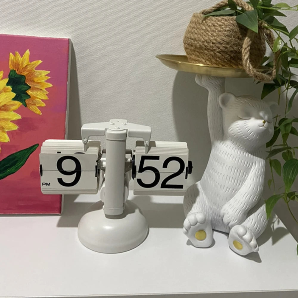 Automatically Page Turning Retro Flipping Clock