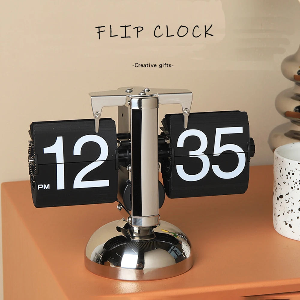 Automatically Page Turning Retro Flipping Clock